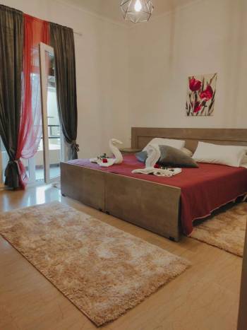 Deluxe Apartment3