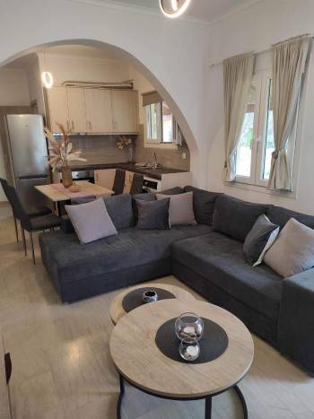 Deluxe Apartment11